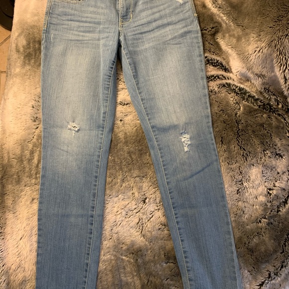 Old Navy Women’s light blue ROCK STAR Jeans - Picture 4 of 5
